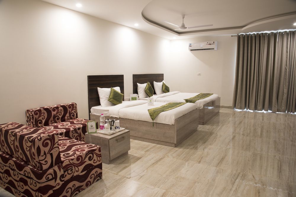 Hotel O Lakshya Ню Делхи Екстериор снимка