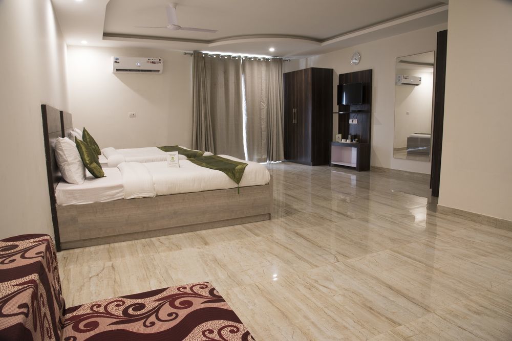 Hotel O Lakshya Ню Делхи Екстериор снимка
