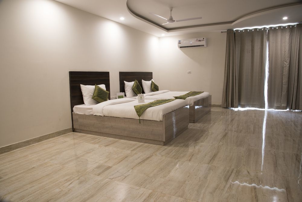 Hotel O Lakshya Ню Делхи Екстериор снимка