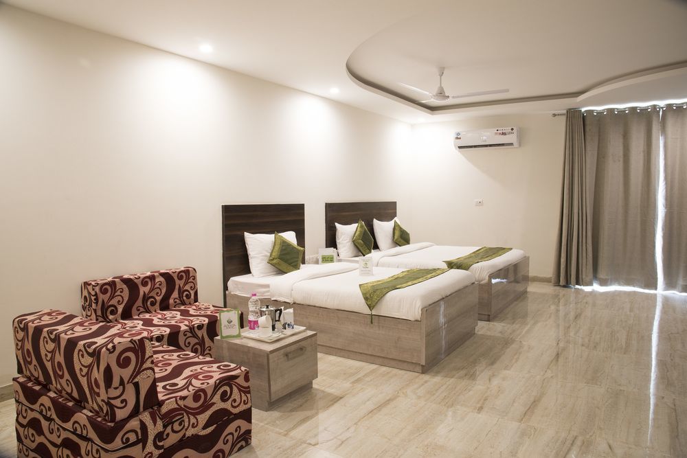 Hotel O Lakshya Ню Делхи Екстериор снимка